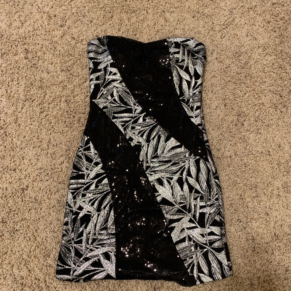 Mini dress